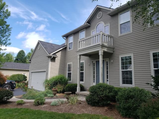 White Chooz Painters logo with blue background placeholder for paintig company logos