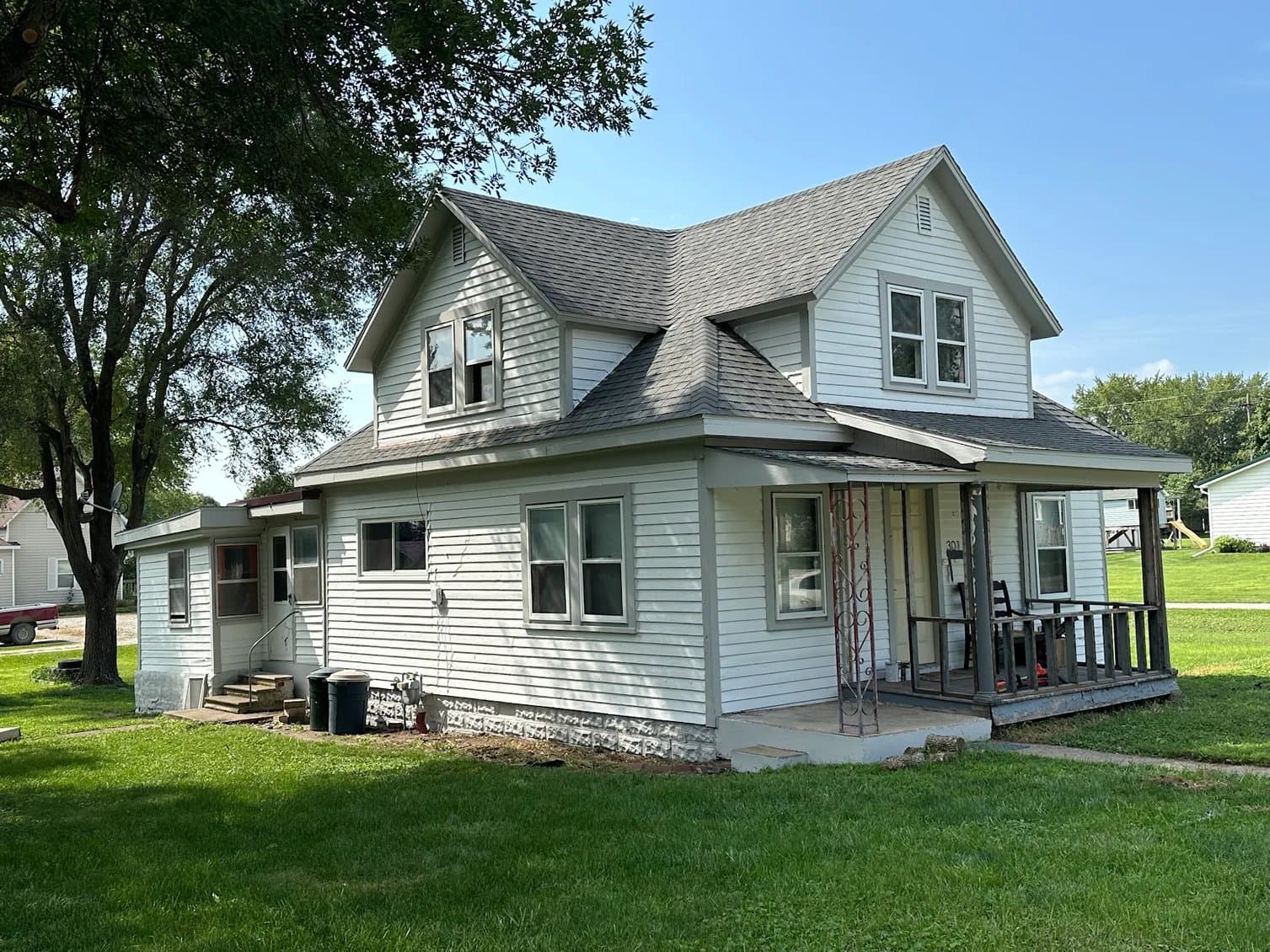 380 Painting & Restoration gallery image 4