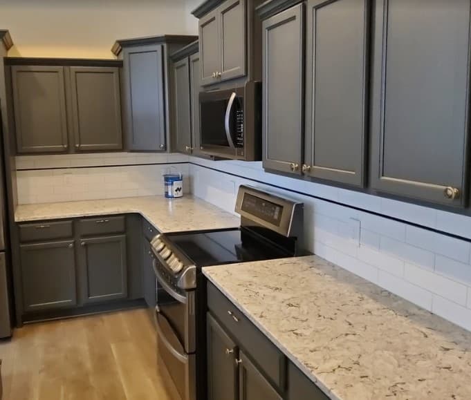 JNG Painting & Decorating LLC gallery image 3