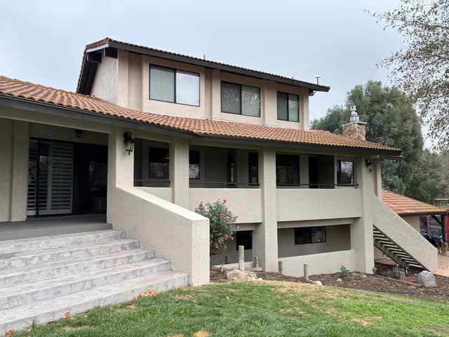 White Chooz Painters logo with blue background placeholder for paintig company logos