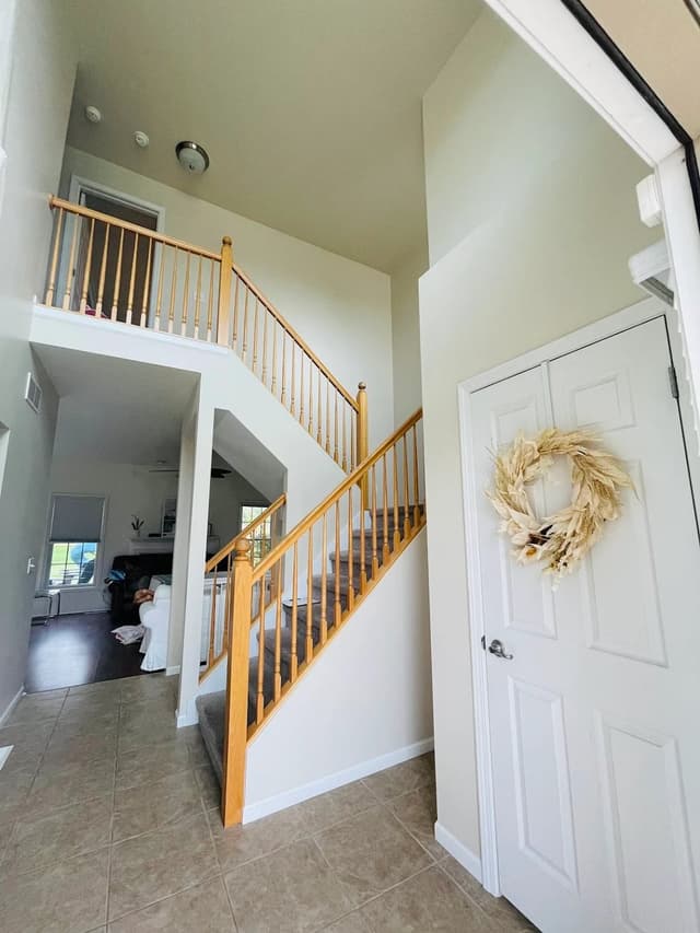 White Chooz Painters logo with blue background placeholder for paintig company logos