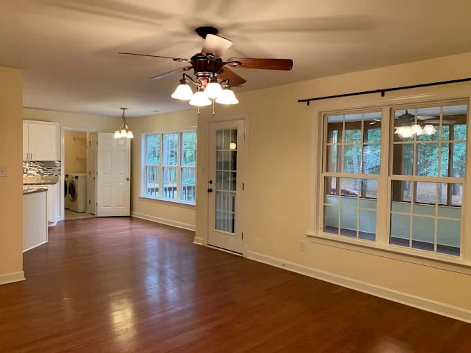 Southern Touch Painting, Maintenance and Pressure Washing gallery image 3