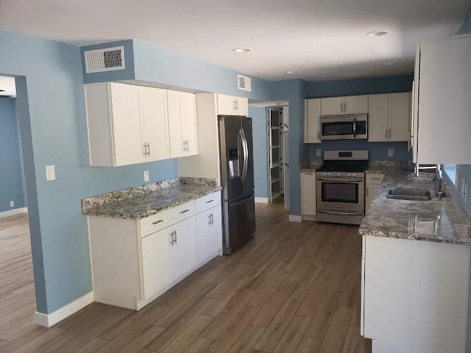 Valleywide Custom Painting gallery image 4
