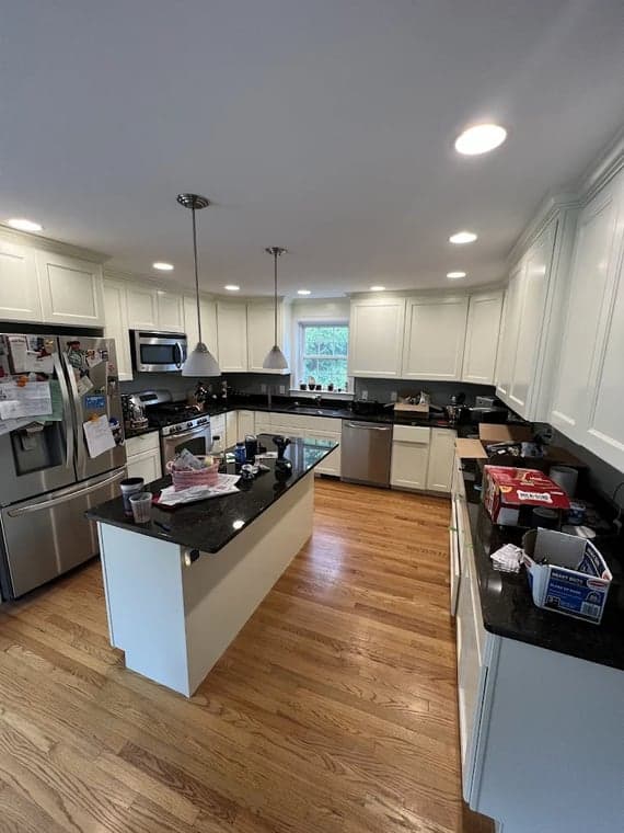 White Chooz Painters logo with blue background placeholder for paintig company logos