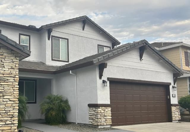 White Chooz Painters logo with blue background placeholder for paintig company logos