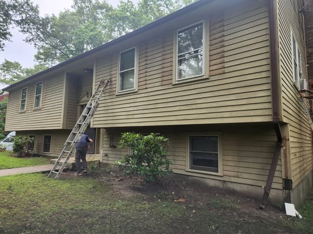 Moura Quality painting & Contracting gallery image