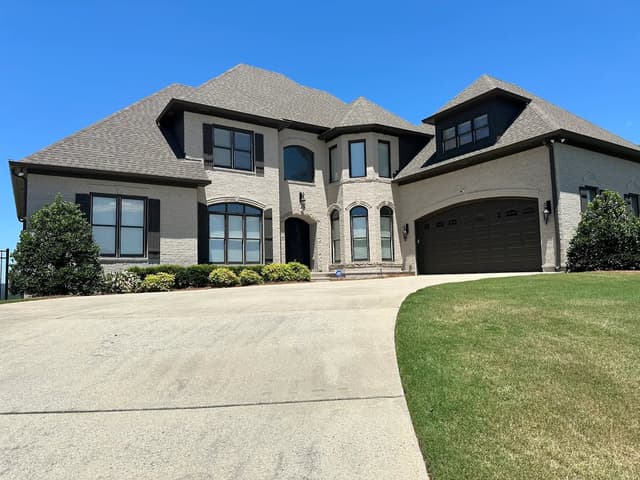 White Chooz Painters logo with blue background placeholder for paintig company logos