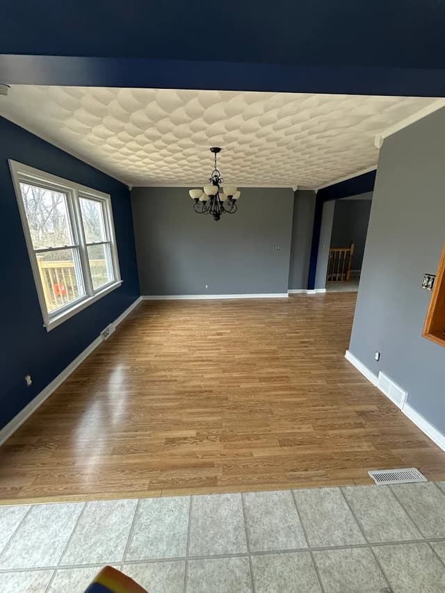 White Chooz Painters logo with blue background placeholder for paintig company logos