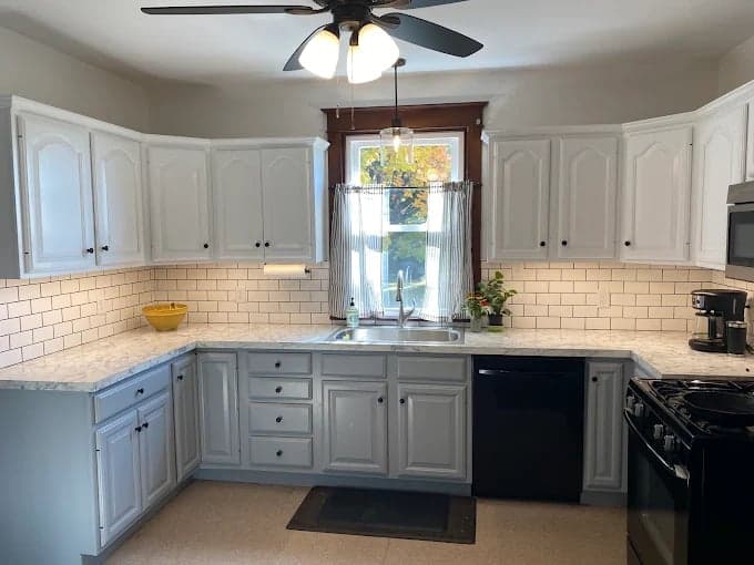 Fine Line Painting gallery image 1