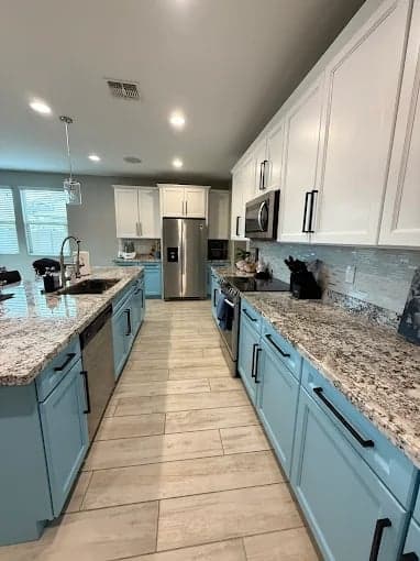 Jr's Painting gallery image 3