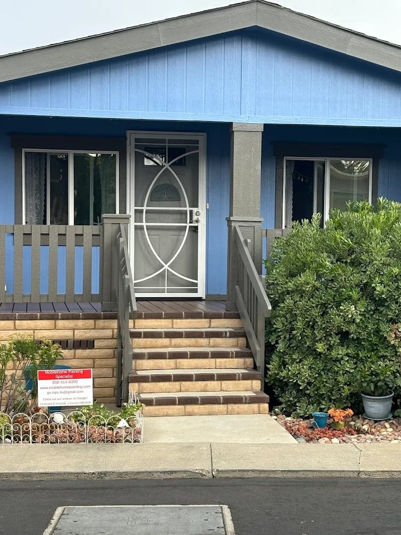 MobileHome Painting Specialist gallery image 3