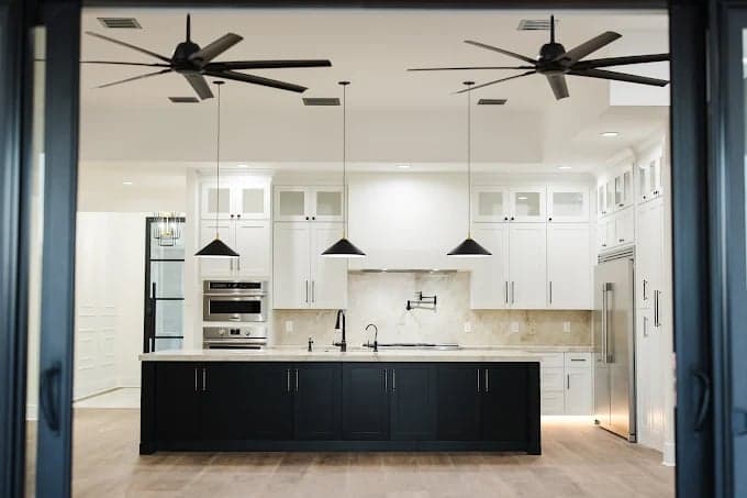 Kowalski Painting gallery image 3