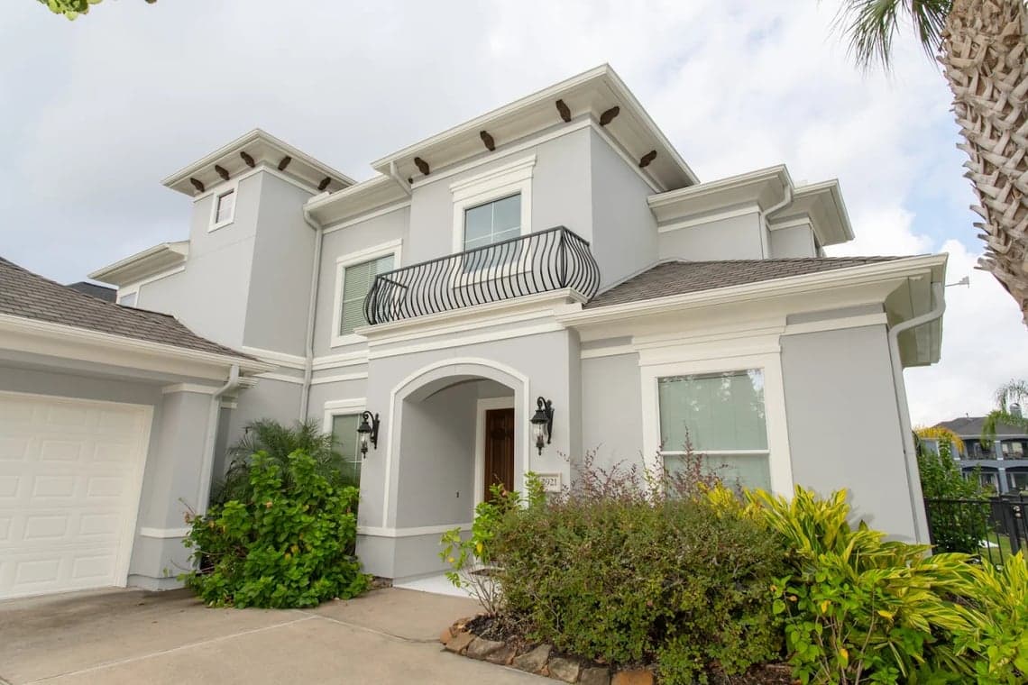 Morales Painting & Carpentry gallery image 2