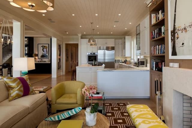 White Chooz Painters logo with blue background placeholder for paintig company logos