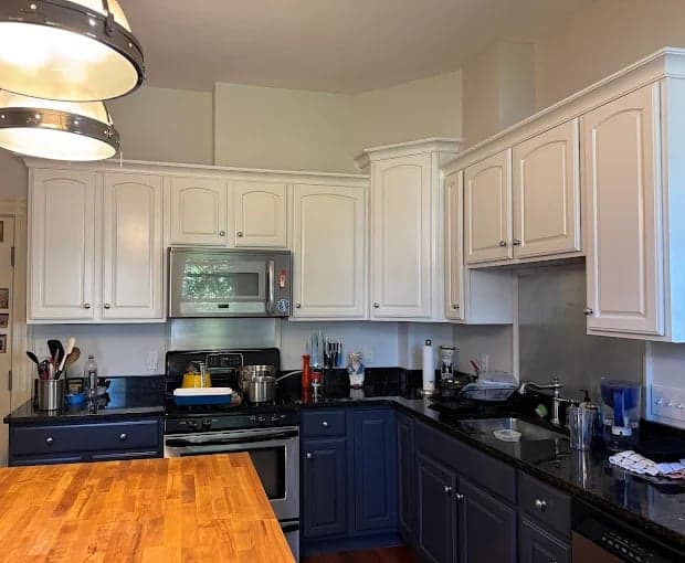 Olde Tudor Painting gallery image 4