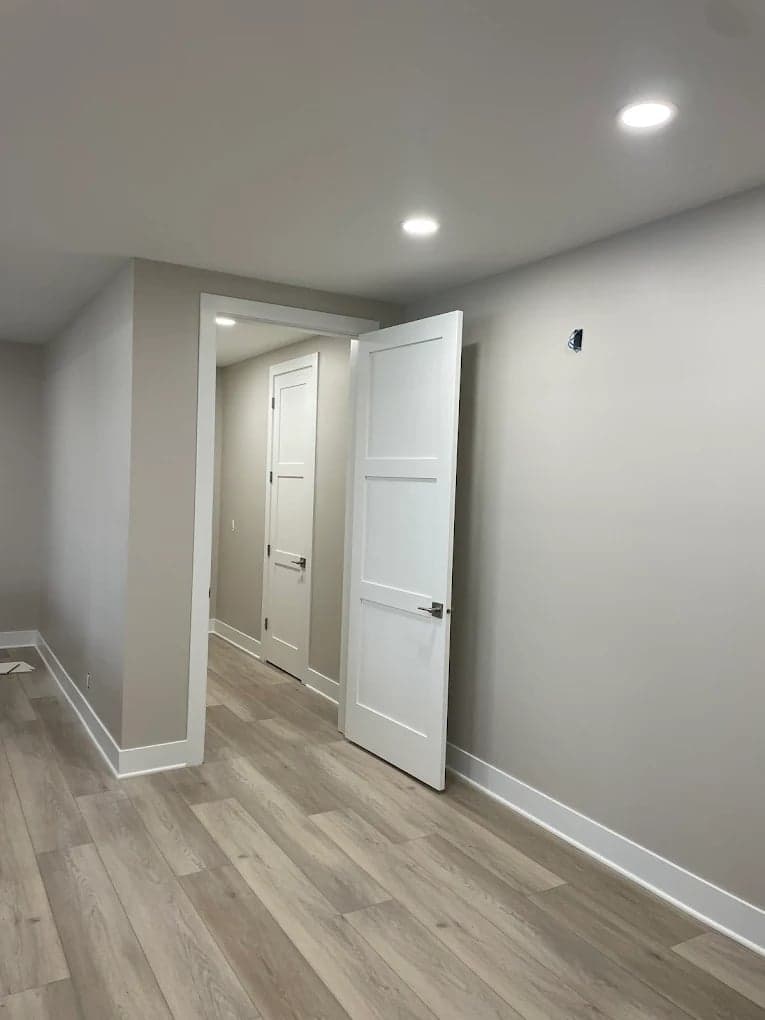 Michael's Painting Service gallery image 3
