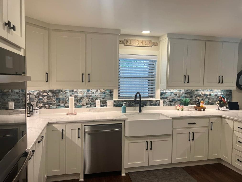 Jr's Lone Star Painting gallery image 3