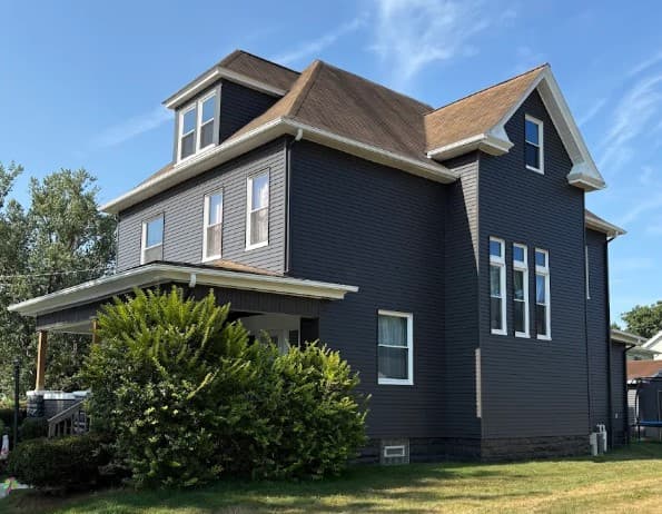 White Chooz Painters logo with blue background placeholder for paintig company logos