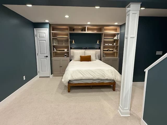 White Chooz Painters logo with blue background placeholder for paintig company logos