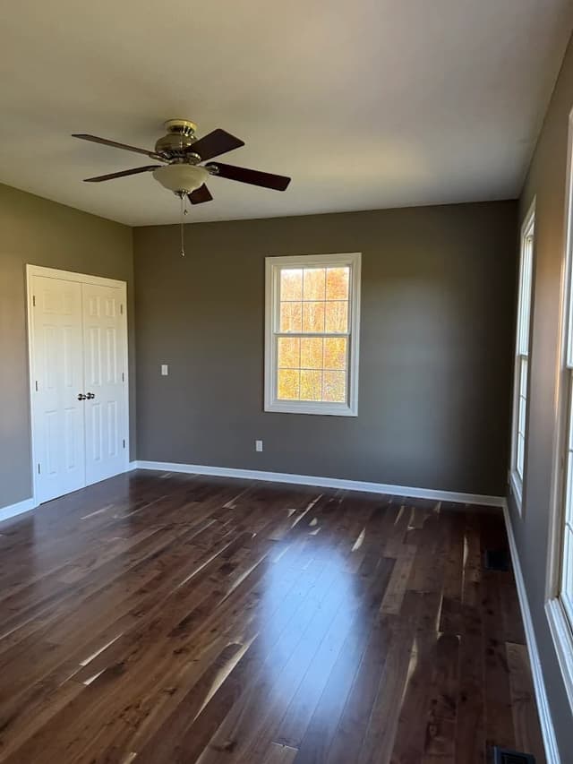 White Chooz Painters logo with blue background placeholder for paintig company logos