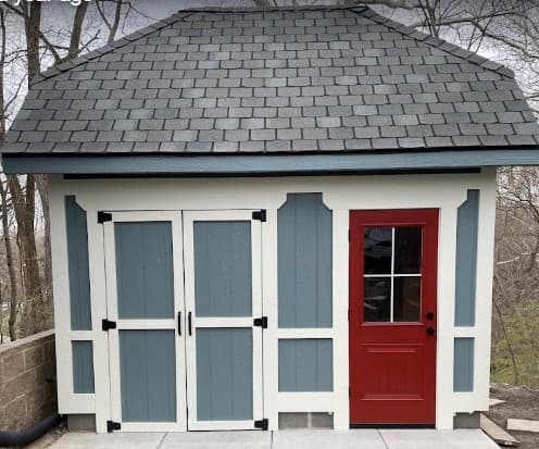 White Chooz Painters logo with blue background placeholder for paintig company logos