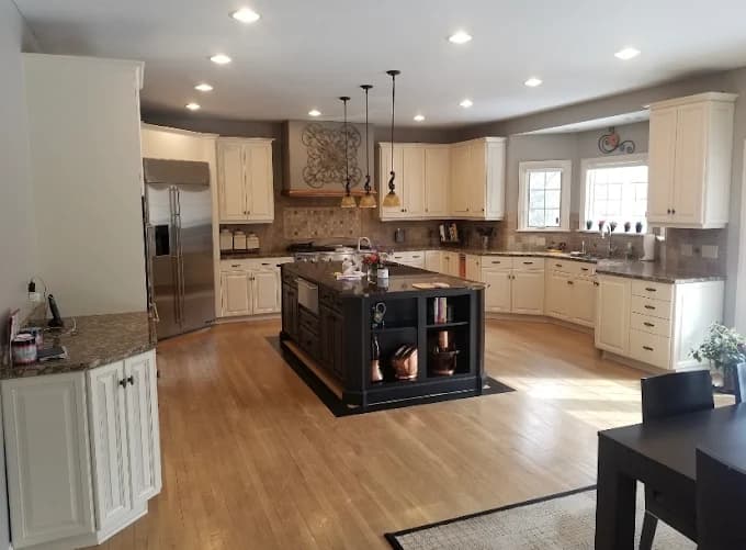 Final Touch Painting Services gallery image 3