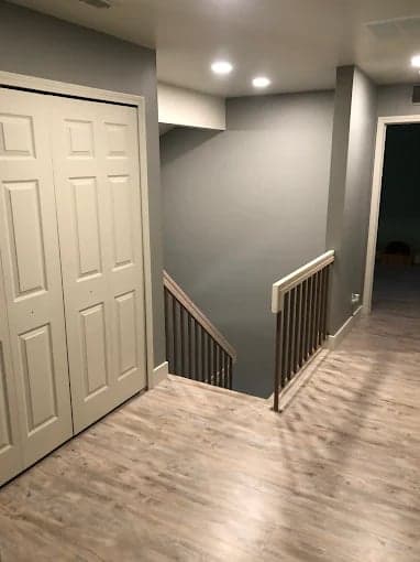 White Chooz Painters logo with blue background placeholder for paintig company logos