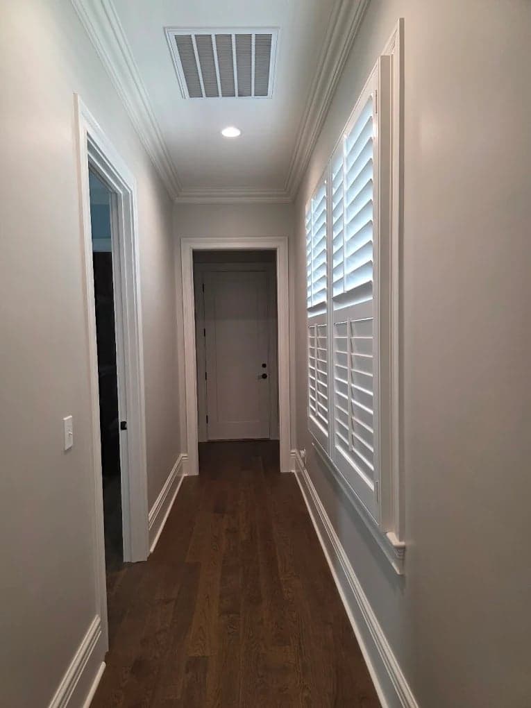 Straight Line Painting & Drywall gallery image 1