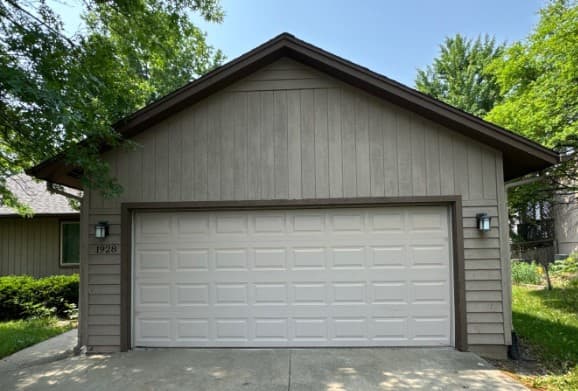 Henry's Painting & Contracting gallery image 3