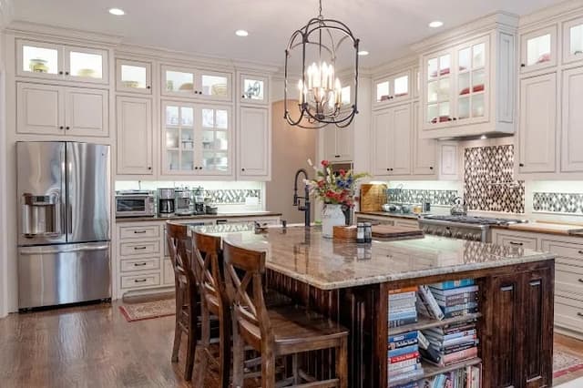 White Chooz Painters logo with blue background placeholder for paintig company logos