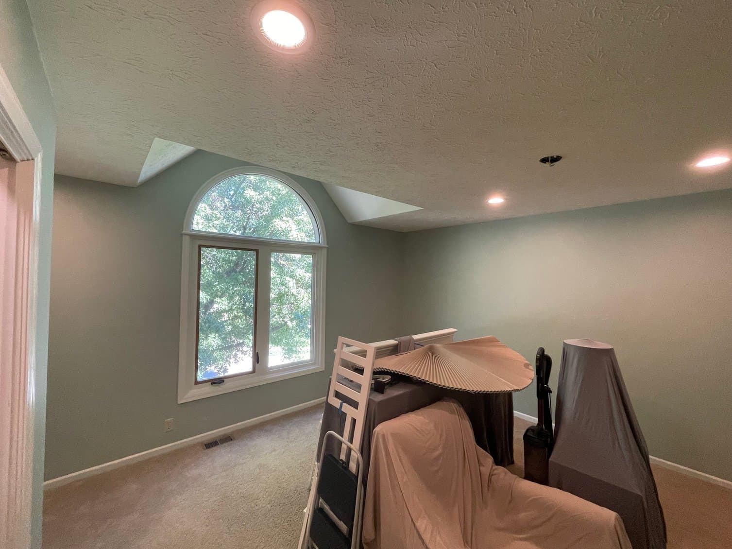 Modern Painting, Inc. gallery image 4