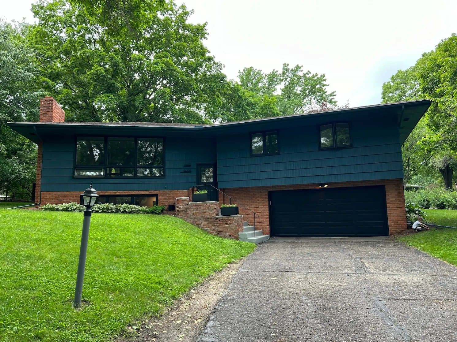 Maki Painting & Maintenance gallery image 3