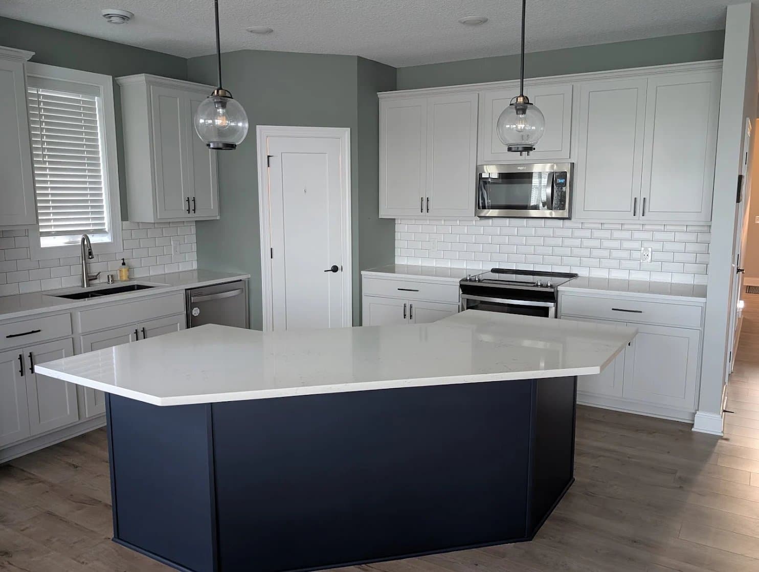 Valley Creek Painters gallery image 3