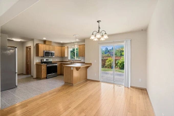 Archaga's Painting Services gallery image 3