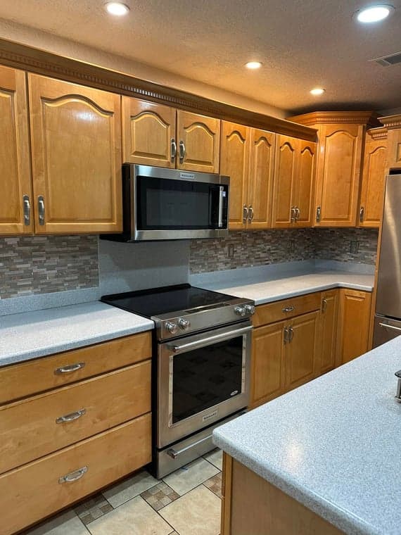 2T Touch Ups gallery image