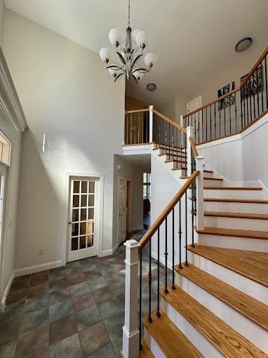 White Chooz Painters logo with blue background placeholder for paintig company logos