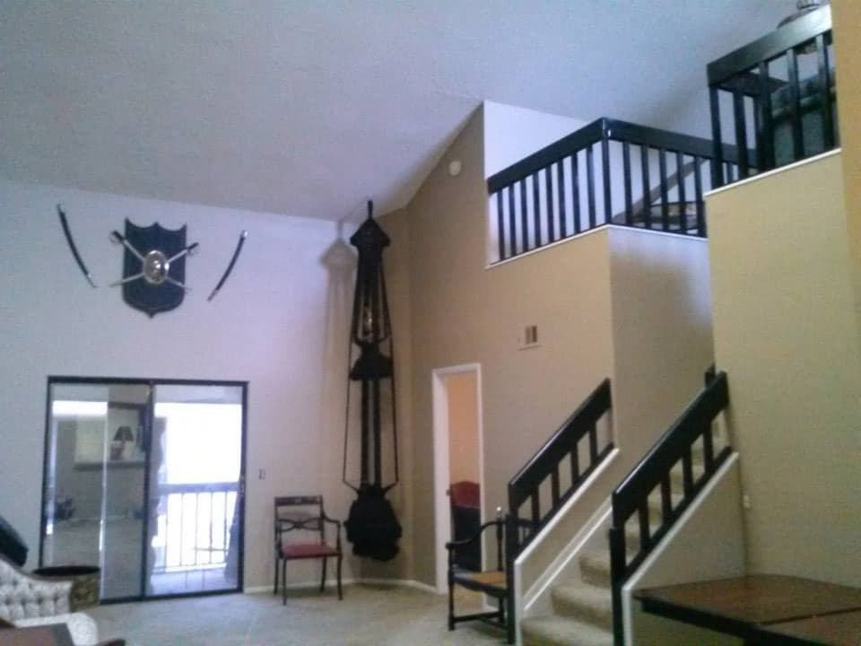 Debaggis Painting gallery image 4