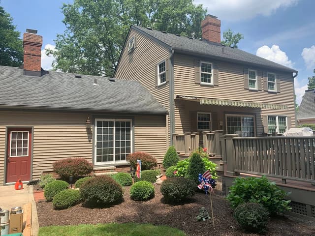 White Chooz Painters logo with blue background placeholder for paintig company logos