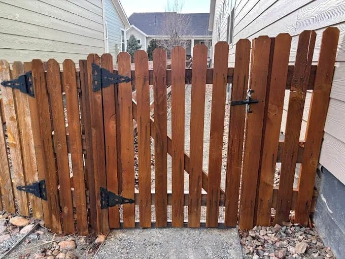 Neighborly Fence Staining, LLC gallery image 1