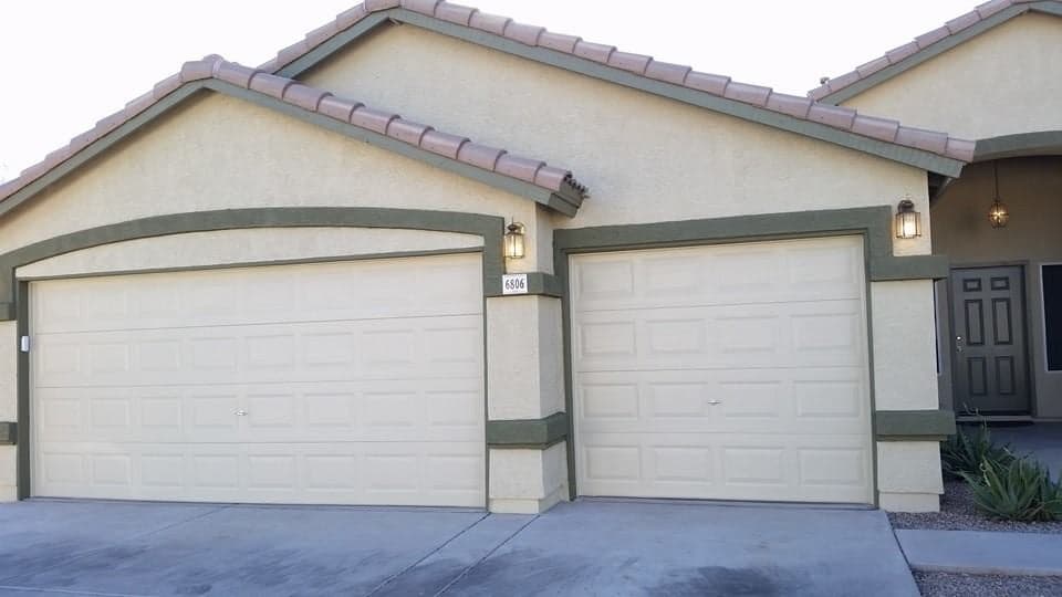 Life in Color Painting Services gallery image 3