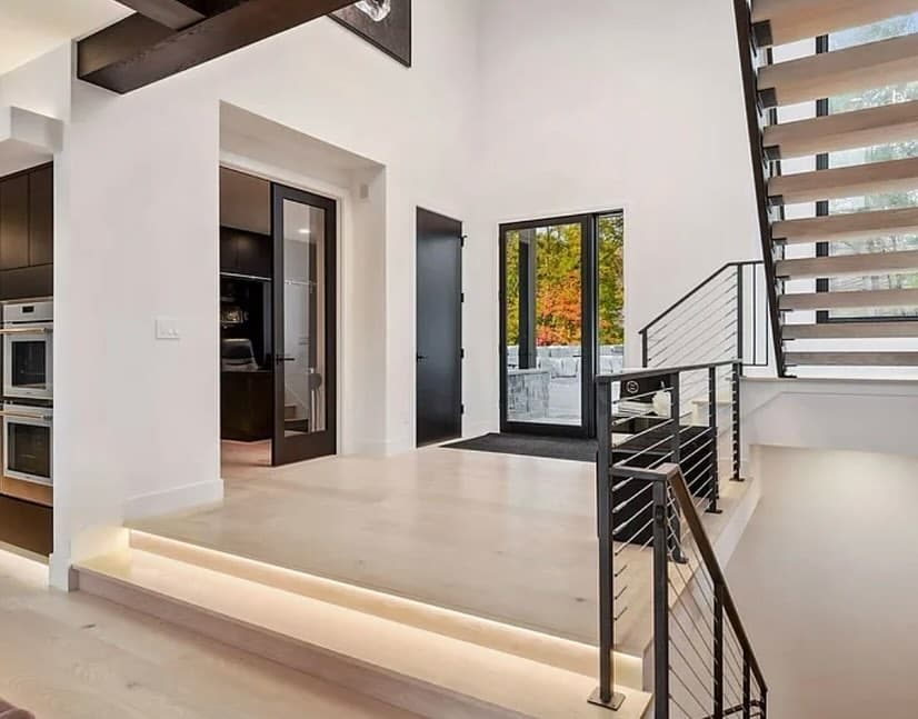 Varsity Painters gallery image 2