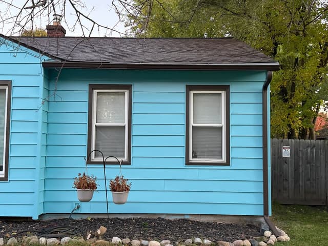 White Chooz Painters logo with blue background placeholder for paintig company logos