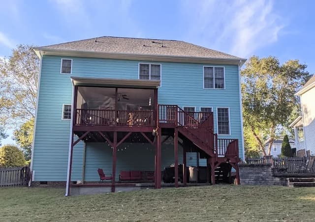 White Chooz Painters logo with blue background placeholder for paintig company logos