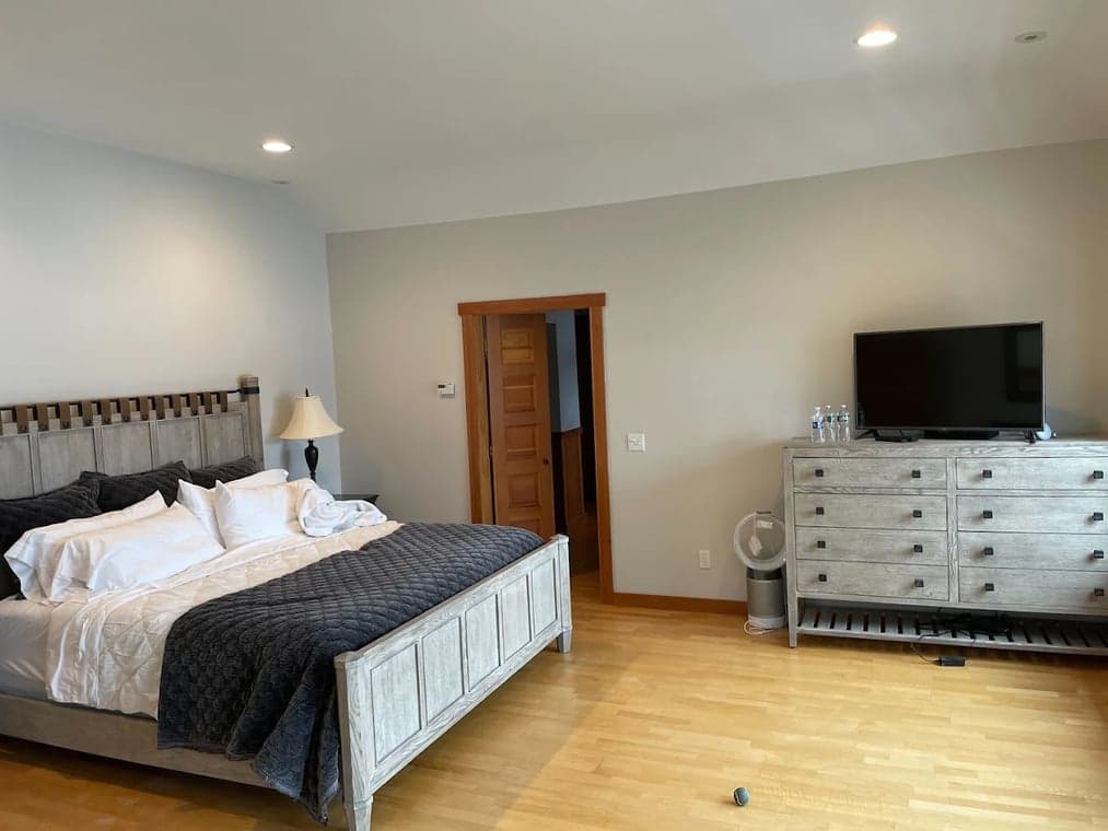 1 800 PAINT JOB gallery image 3