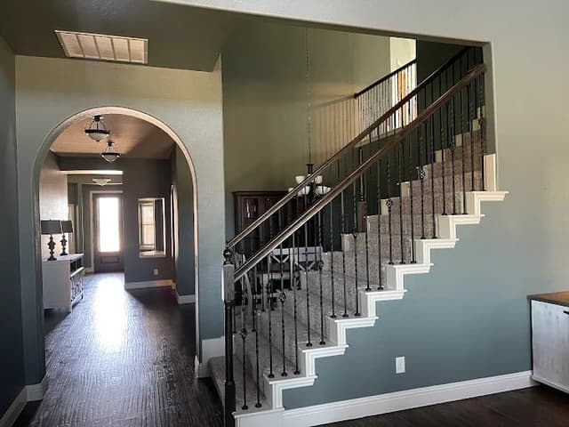 White Chooz Painters logo with blue background placeholder for paintig company logos