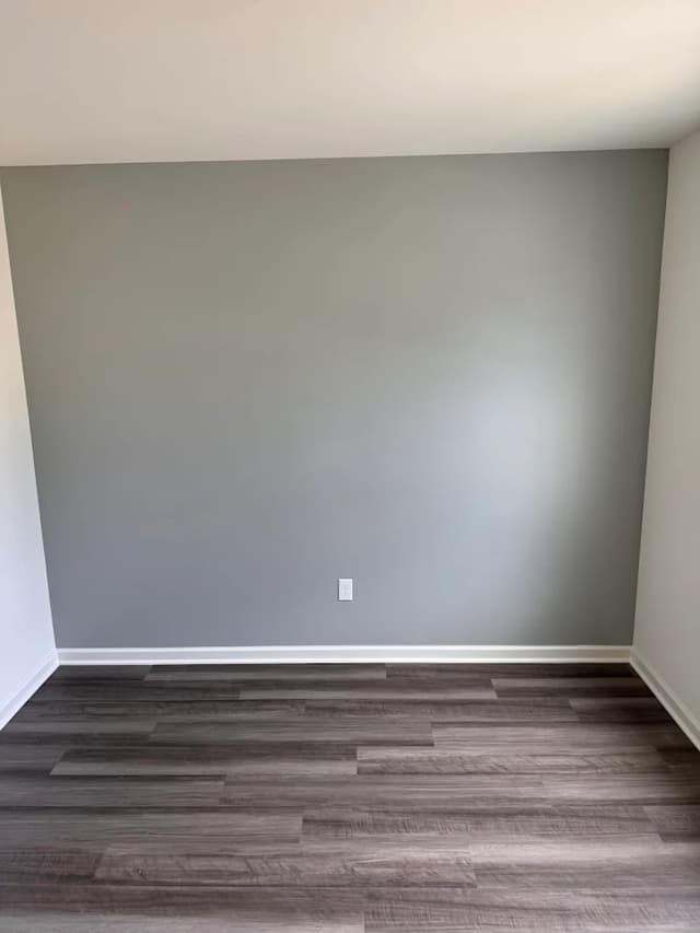 White Chooz Painters logo with blue background placeholder for paintig company logos