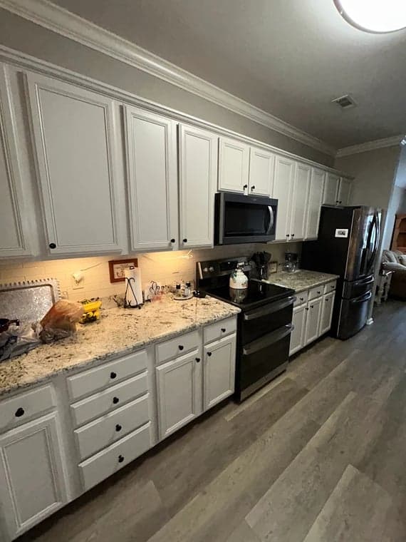 White Chooz Painters logo with blue background placeholder for paintig company logos