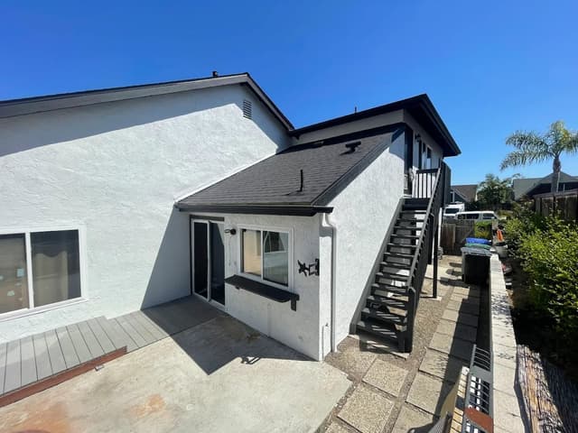 White Chooz Painters logo with blue background placeholder for paintig company logos