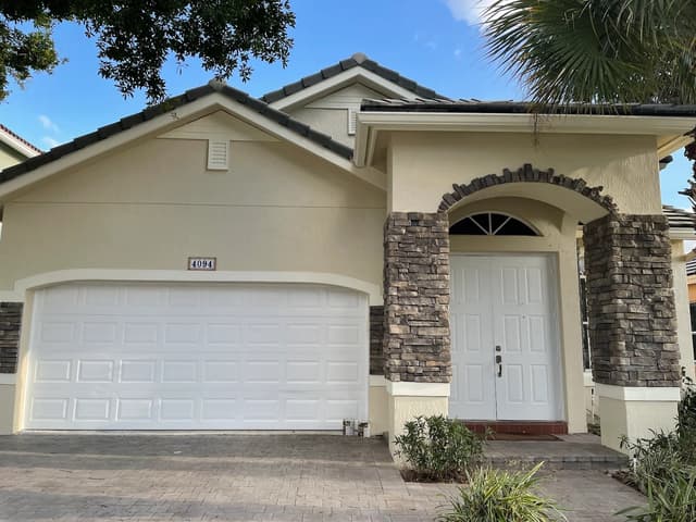 White Chooz Painters logo with blue background placeholder for paintig company logos