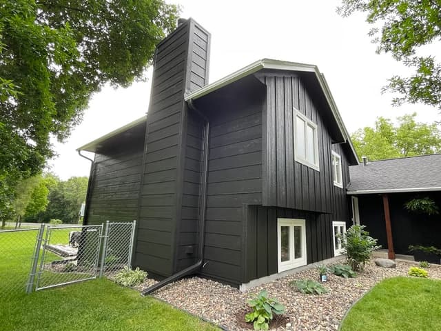 White Chooz Painters logo with blue background placeholder for paintig company logos